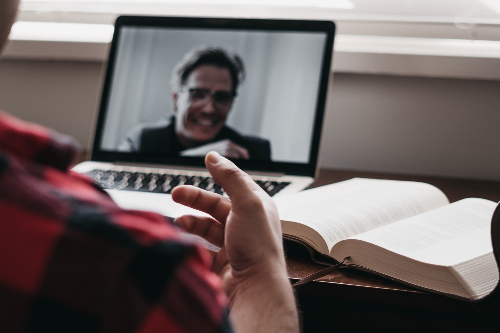 6 Components of Authentic Discipleship that Work Online