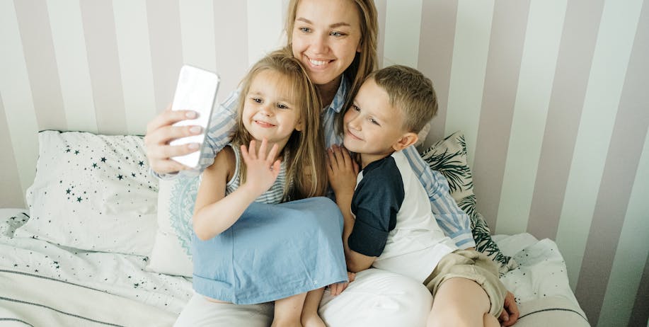 4 Digital Ways to Make Mother's Day Special at Your Church